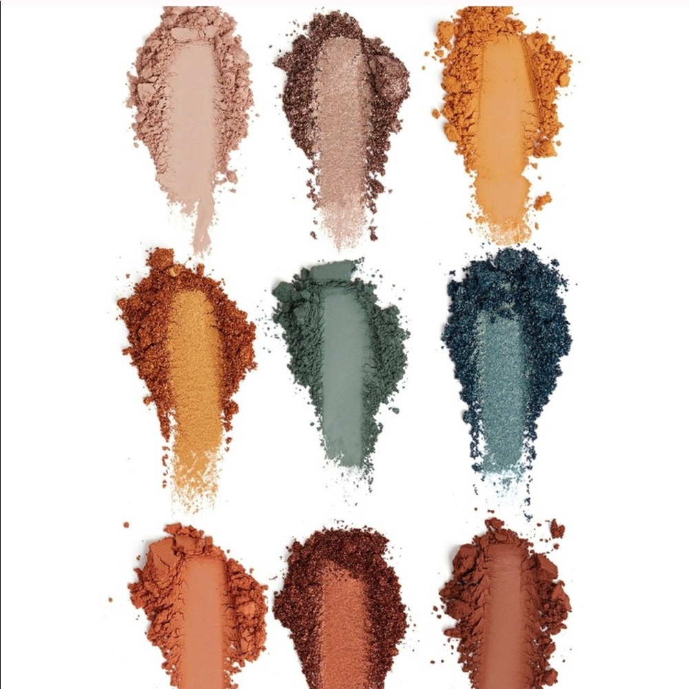 Kylie Cosmetics Blue Honey Palette - Picture 3 of 3